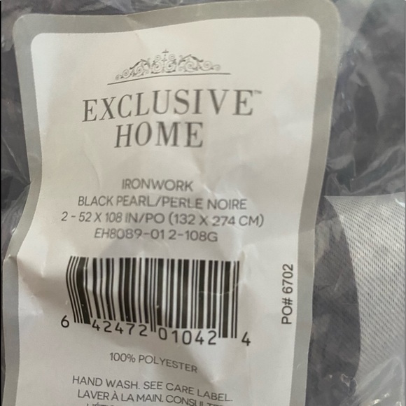 black out curtains - Picture 1 of 6